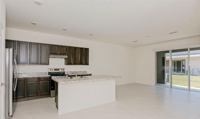 1280 YELLOW FINCH DRIVE, Davenport, FL 33837