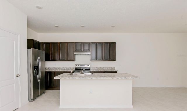 1280 YELLOW FINCH DRIVE, Davenport, FL 33837