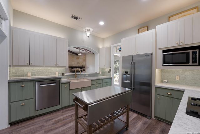 426 CORDILLERA TRCE, Boerne, TX 78006