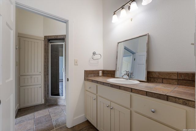 426 CORDILLERA TRCE, Boerne, TX 78006