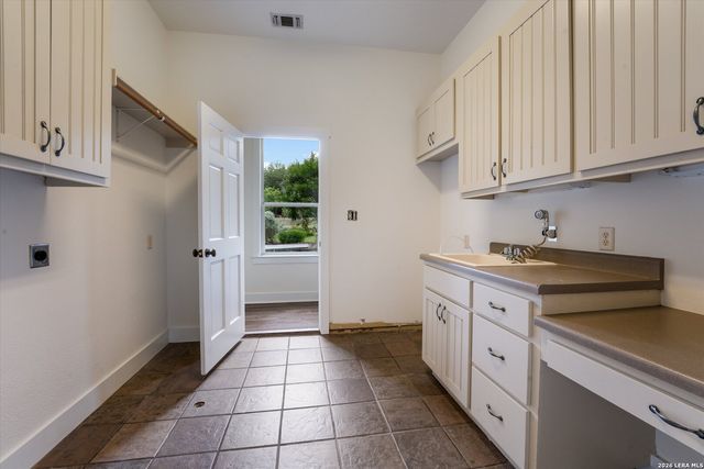 426 CORDILLERA TRCE, Boerne, TX 78006