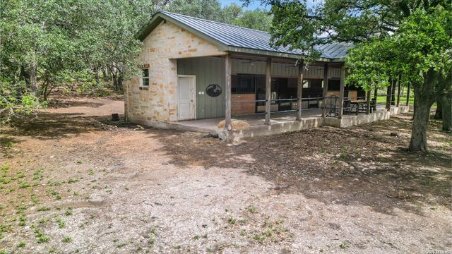 426 CORDILLERA TRCE, Boerne, TX 78006