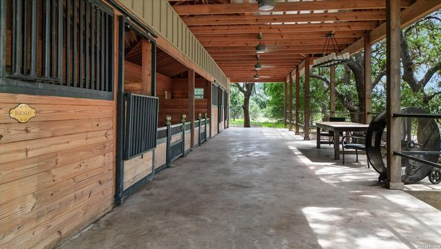 426 CORDILLERA TRCE, Boerne, TX 78006