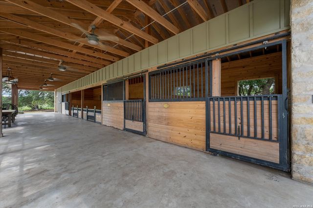 426 CORDILLERA TRCE, Boerne, TX 78006