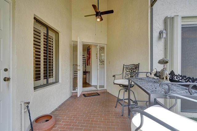 23417 Water Circle, Boca Raton, FL 33486