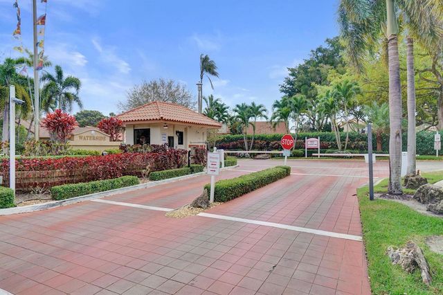 23417 Water Circle, Boca Raton, FL 33486