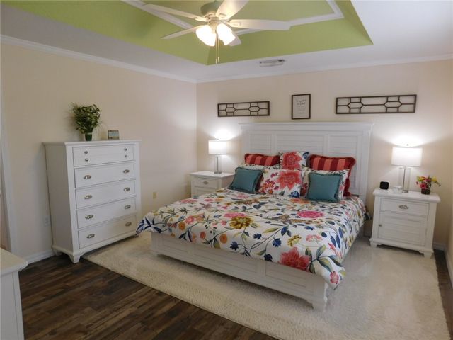 206 W Cedar Brook Place, Farmington, AR 72730