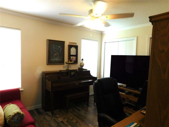 206 W Cedar Brook Place, Farmington, AR 72730