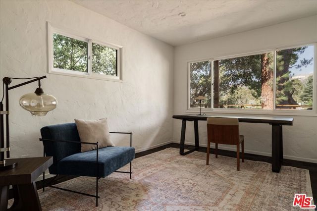 5637 Spreading Oak Drive, Los Angeles, CA 90068