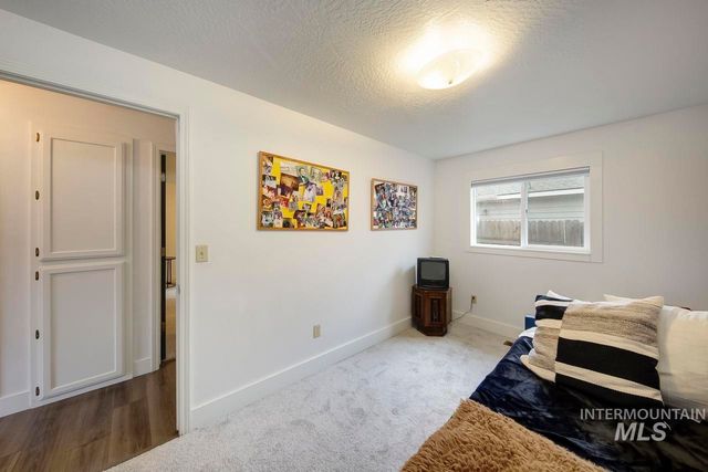 1338 W Sandalwood Dr, Meridian, ID 83646