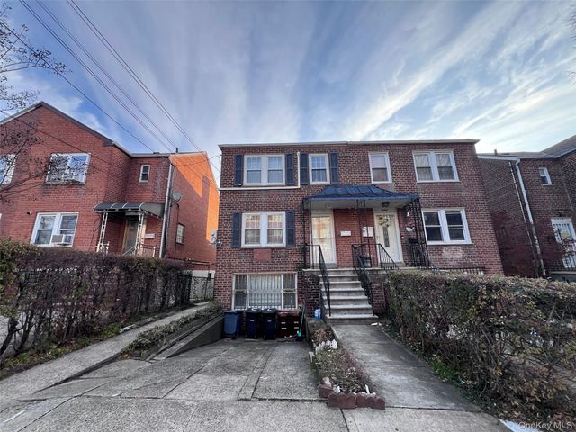 2522 Seymour Avenue, Bronx, NY 10469