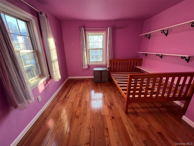 2522 Seymour Avenue, Bronx, NY 10469