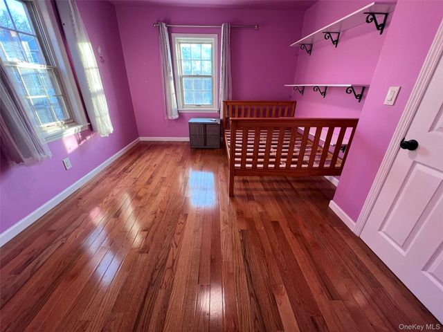 2522 Seymour Avenue, Bronx, NY 10469