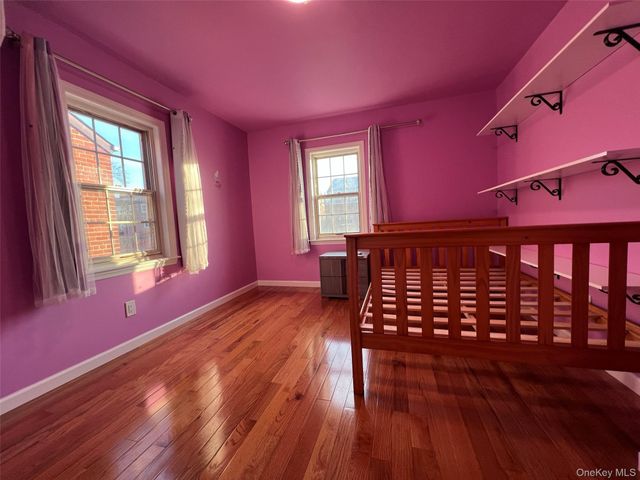 2522 Seymour Avenue, Bronx, NY 10469