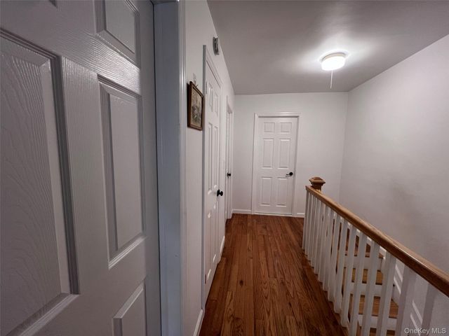 2522 Seymour Avenue, Bronx, NY 10469