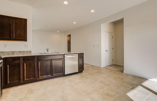 283 Prism Avenue SW, Rio Rancho, NM 87124