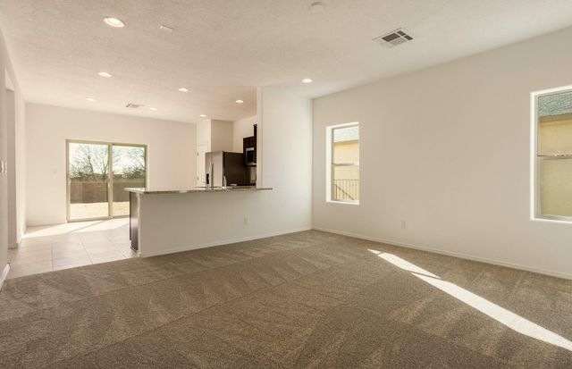 283 Prism Avenue SW, Rio Rancho, NM 87124