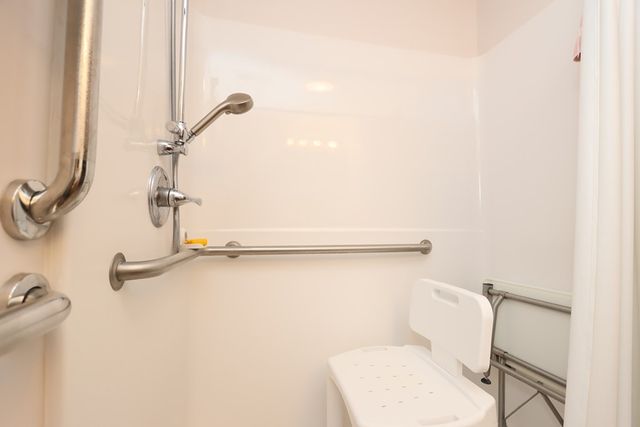 1111 Bogey Drive, Ontario, OH 44906