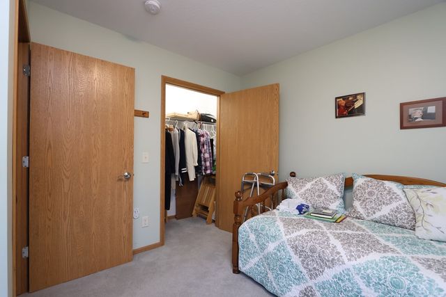 1111 Bogey Drive, Ontario, OH 44906