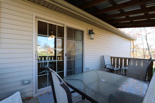 1111 Bogey Drive, Ontario, OH 44906