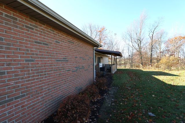 1111 Bogey Drive, Ontario, OH 44906