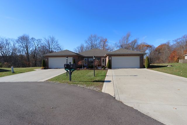 1111 Bogey Drive, Ontario, OH 44906