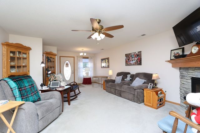 1111 Bogey Drive, Ontario, OH 44906