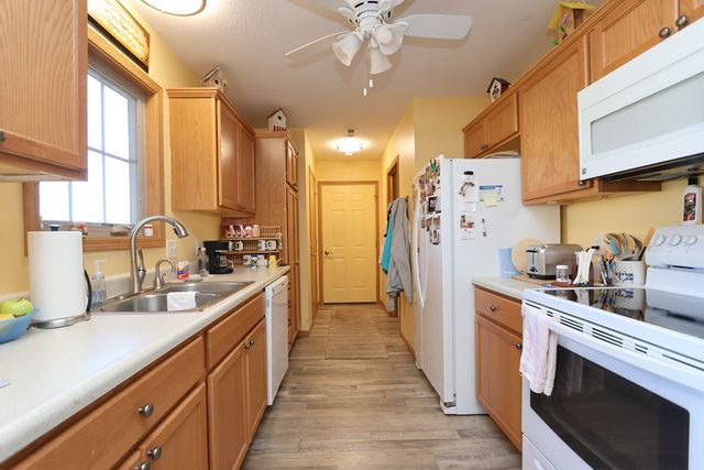 1111 Bogey Drive, Ontario, OH 44906