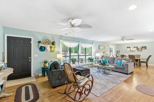 115 Purdy St, Ridgeland, SC 29936