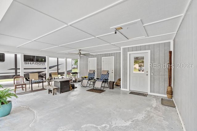 115 Purdy St, Ridgeland, SC 29936