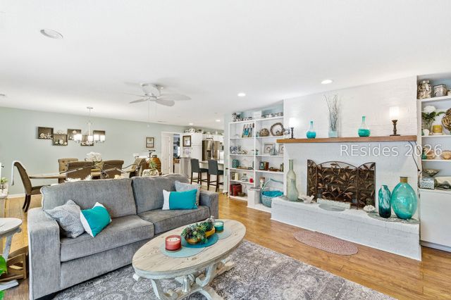 115 Purdy St, Ridgeland, SC 29936