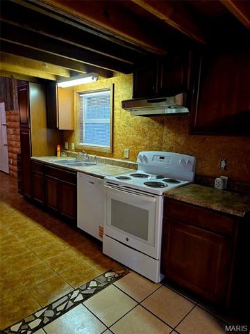 7393 US Hwy 160 West, Doniphan, MO 63935