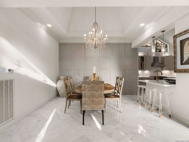 4 Waterford, San Antonio, TX 78257