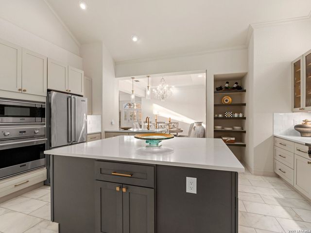 4 Waterford, San Antonio, TX 78257