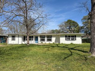427 Wood Street, Navasota, TX 77868