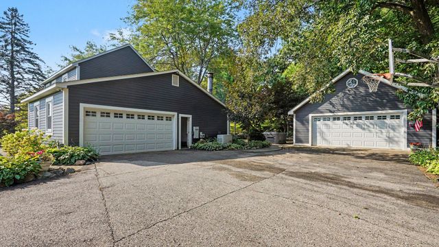9712 Timber Hill Court, Dexter Twp, MI 48130