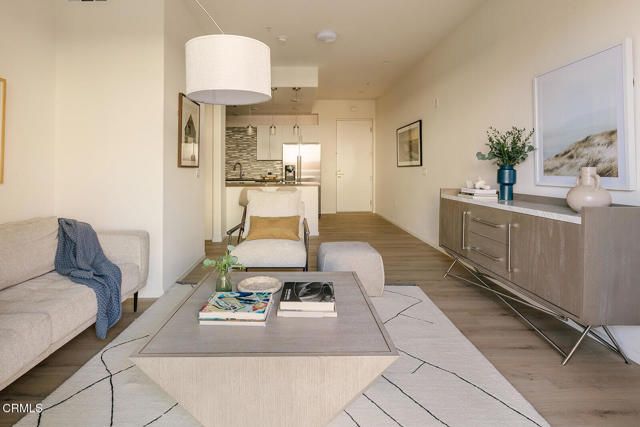 124 W Colorado Street 307, Glendale, CA 91204