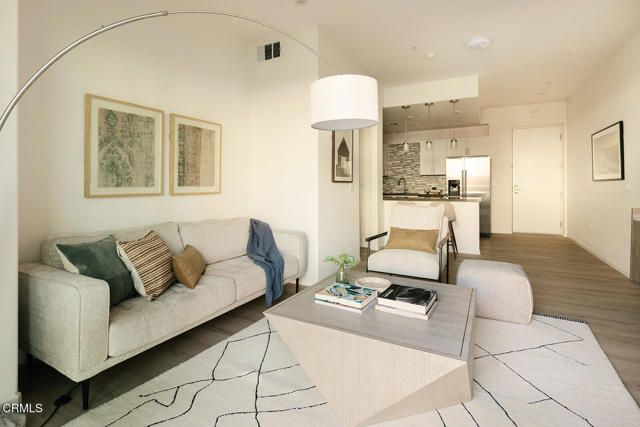 124 W Colorado Street 307, Glendale, CA 91204