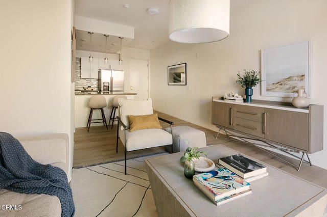 124 W Colorado Street 307, Glendale, CA 91204