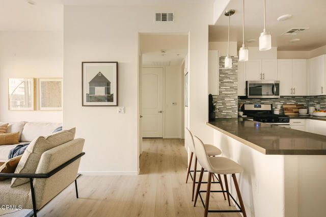 124 W Colorado Street 307, Glendale, CA 91204