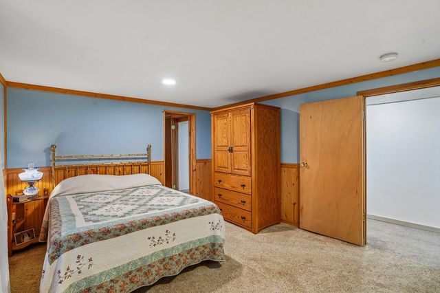 2908 Roosevelt Street NE, Saint Anthony, MN 55418
