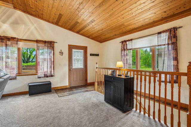 2908 Roosevelt Street NE, Saint Anthony, MN 55418