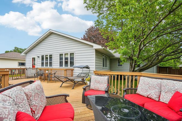 2908 Roosevelt Street NE, Saint Anthony, MN 55418