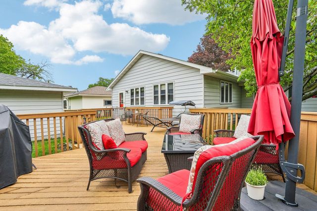 2908 Roosevelt Street NE, Saint Anthony, MN 55418