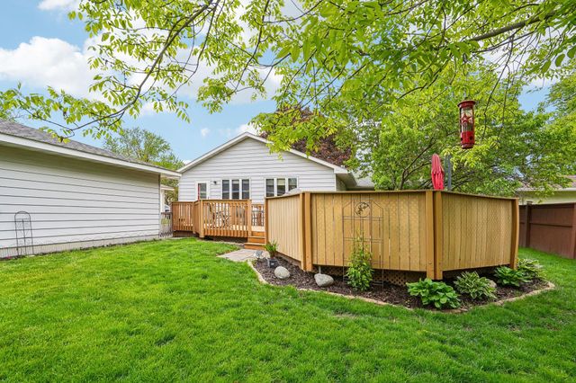 2908 Roosevelt Street NE, Saint Anthony, MN 55418