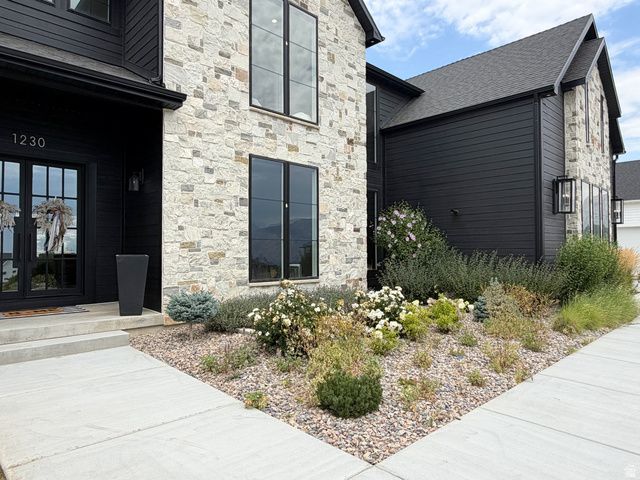 1230 W CARIBOU CT, Pleasant View, UT 84414
