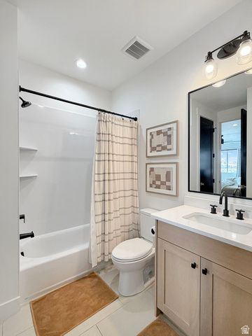 1230 W CARIBOU CT, Pleasant View, UT 84414