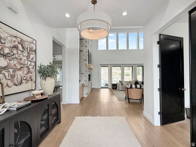 1230 W CARIBOU CT, Pleasant View, UT 84414