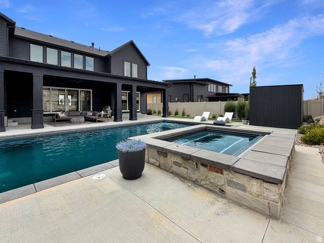 1230 W CARIBOU CT, Pleasant View, UT 84414