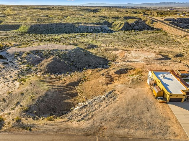 2036 E Havasupai, Bullhead City, AZ 86442